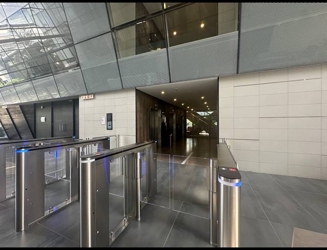 423M² OFFICE TO LET IN SANDTON CENTRAL